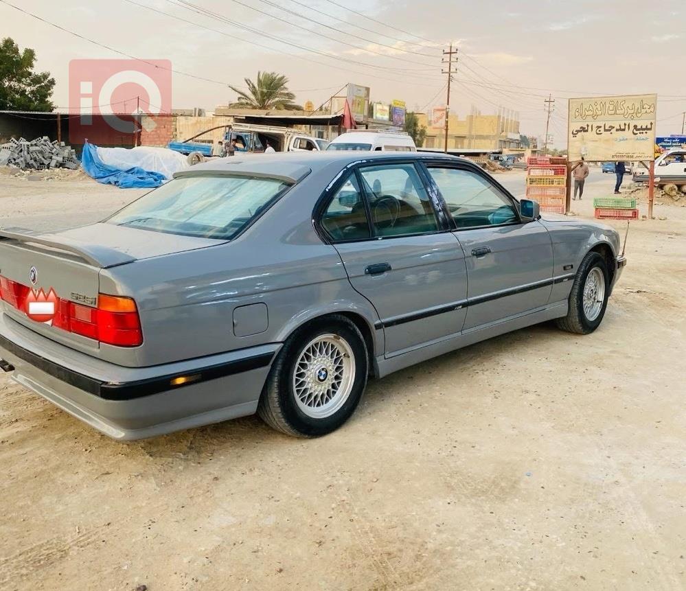 بي ام دبليو الفئة 5